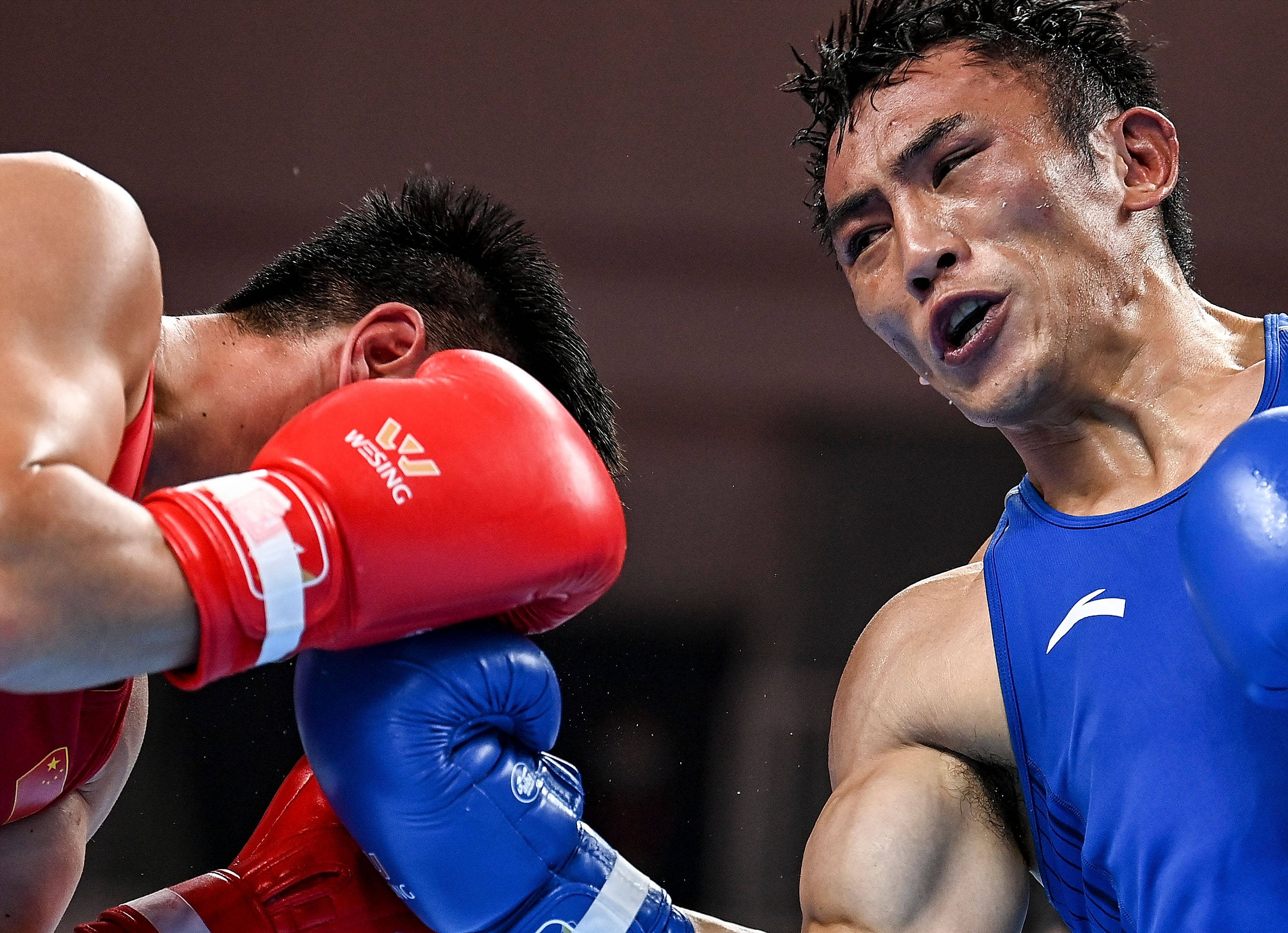 关于技术流与激情碰撞，拳击决赛再创新高的信息