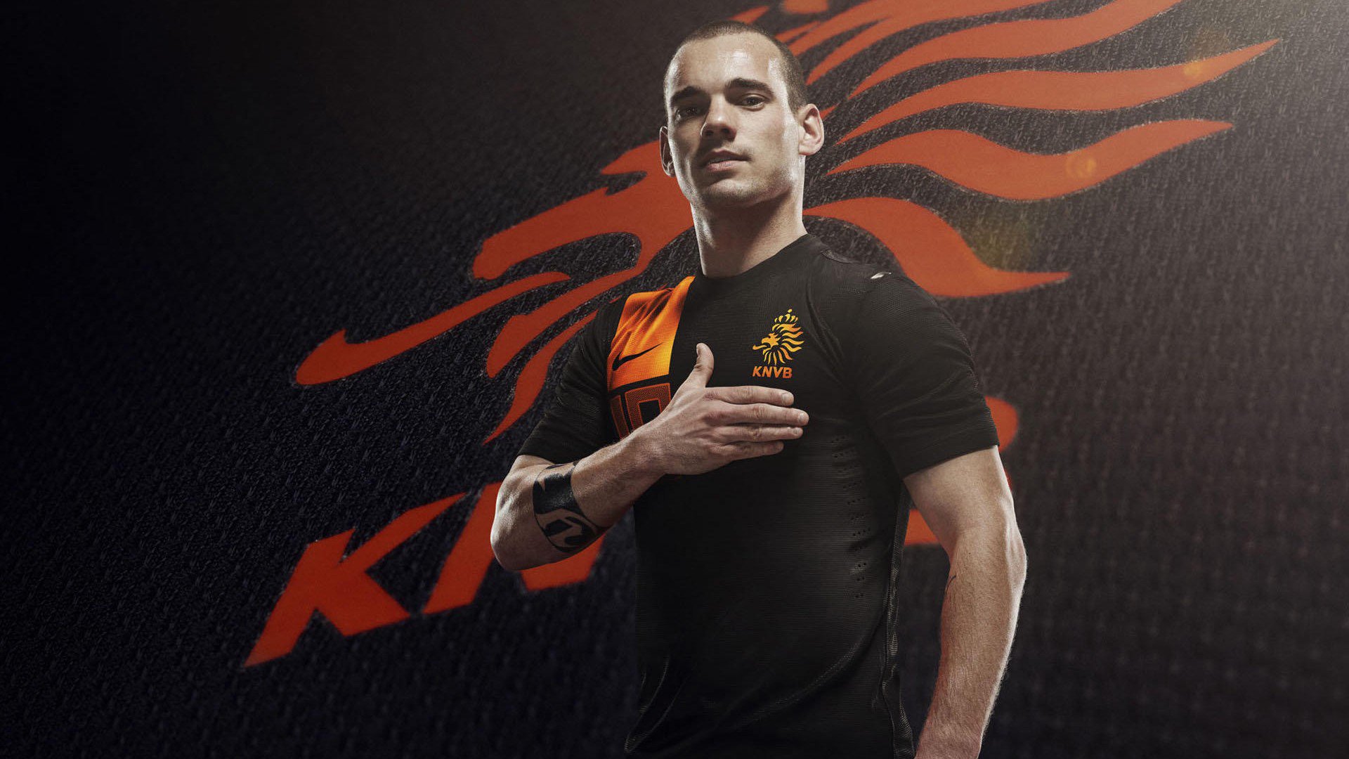 锋锐与秩序,当莱万的孤独铁锤砸碎英格兰的精密齿轮