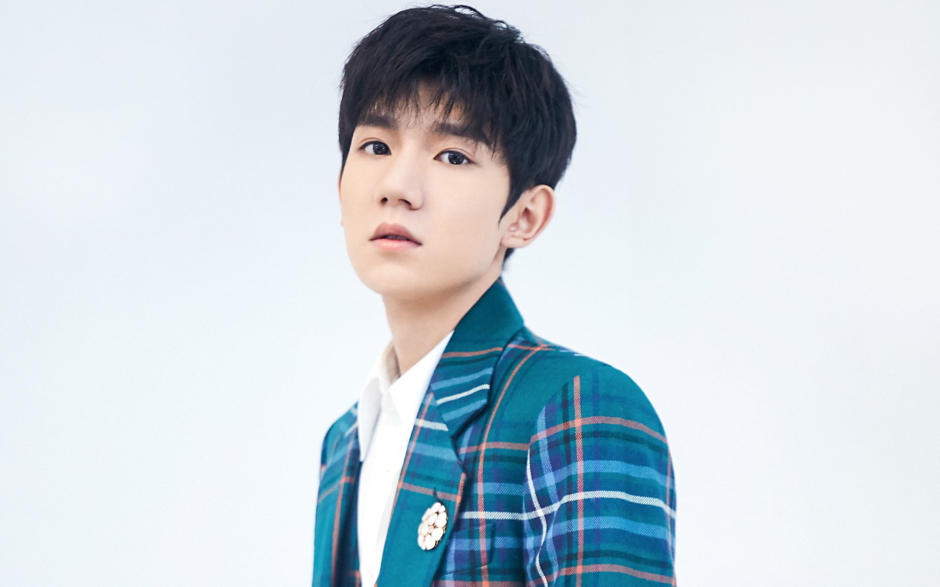 压力下的光芒，基耶萨爆发引领多特蒙德生死战击败厄瓜多尔