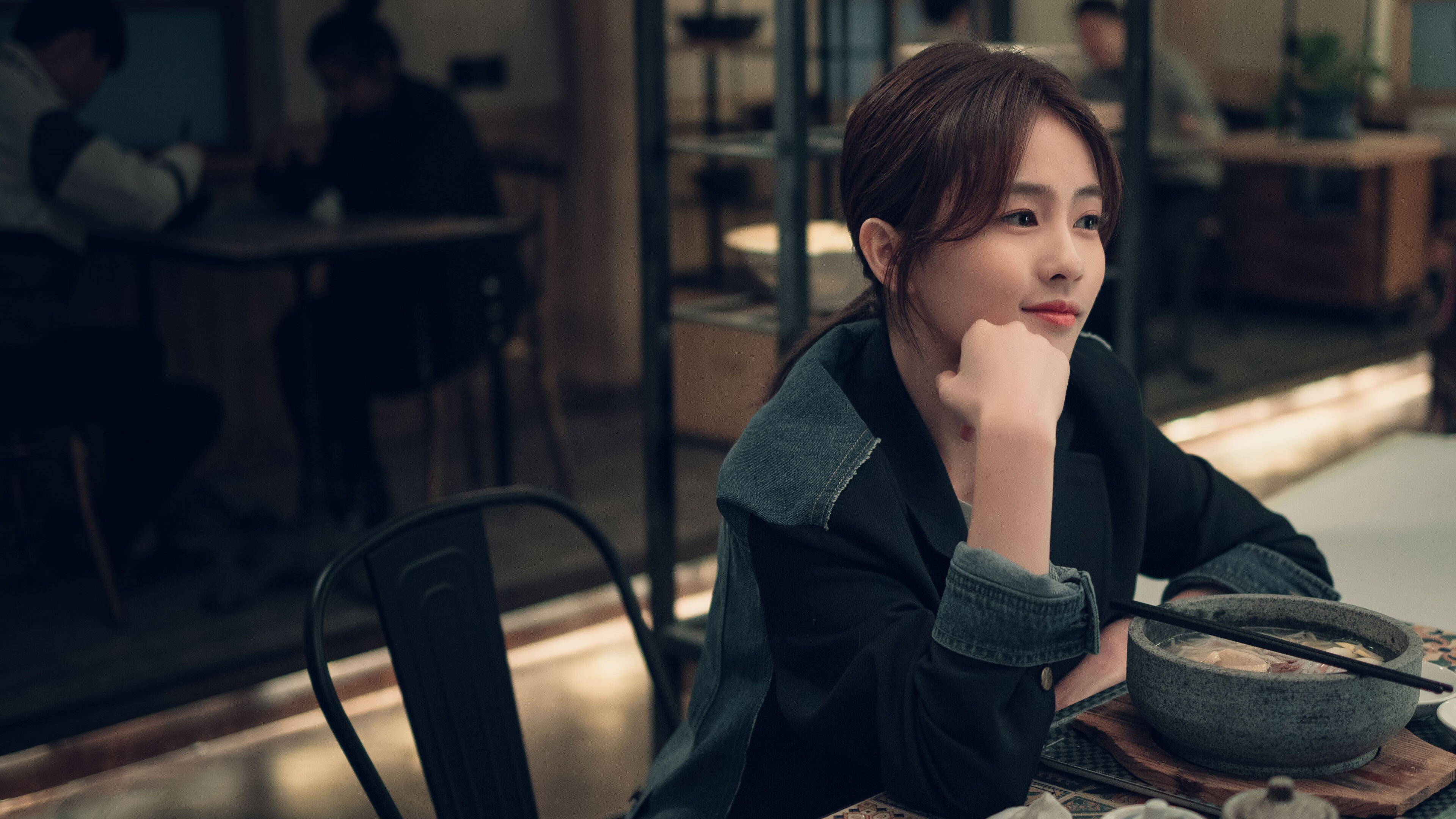 幽灵关键先生，当拉文在凯尔特人击败爵士的夜晚显形