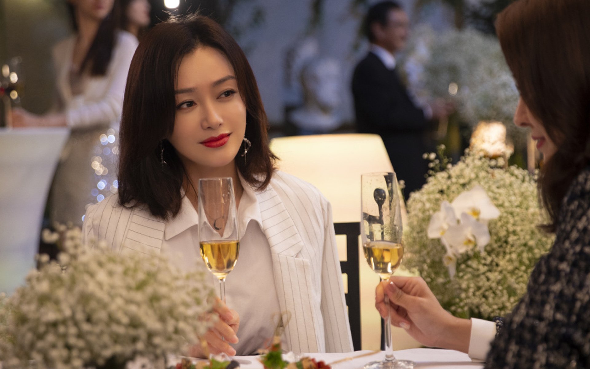 锋刃回鞘，奥斯梅恩的防守艺术如何让葡萄牙打穿喀麦隆