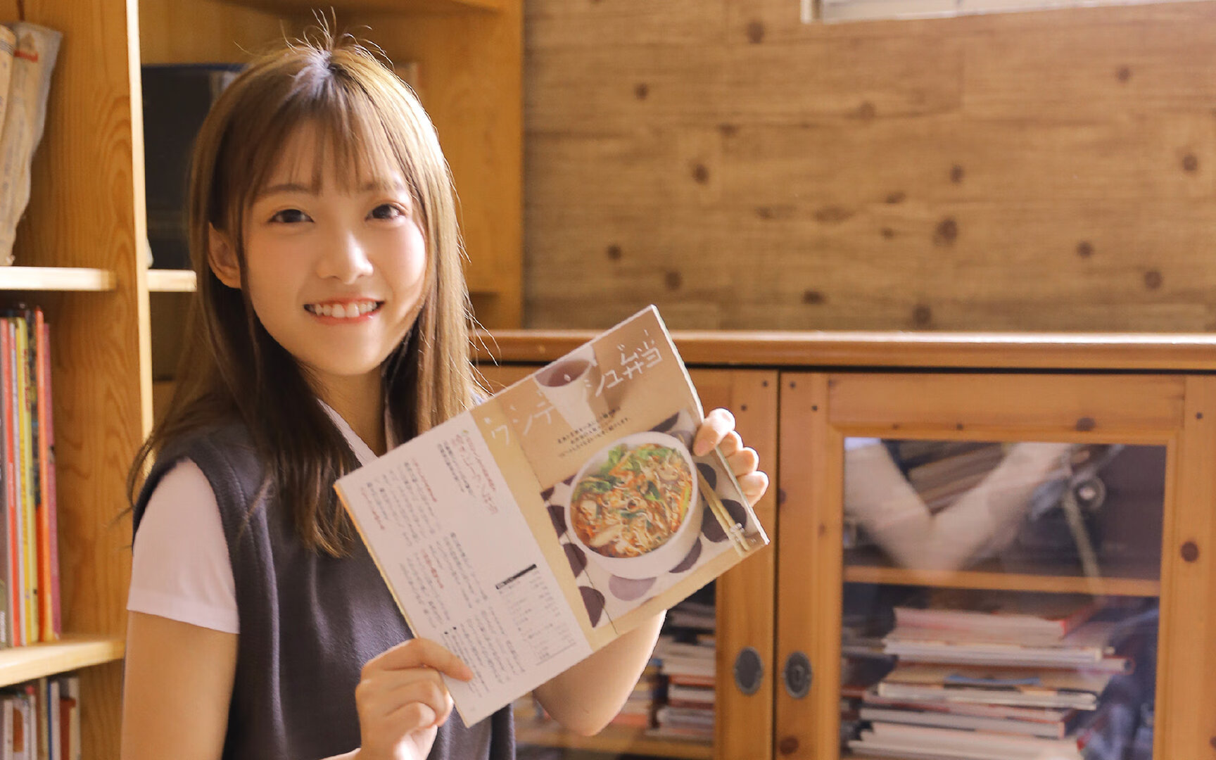 库尔图瓦一夫当关，阿尔及利亚绝境重生，当世界杯的诗行写就于瞬息