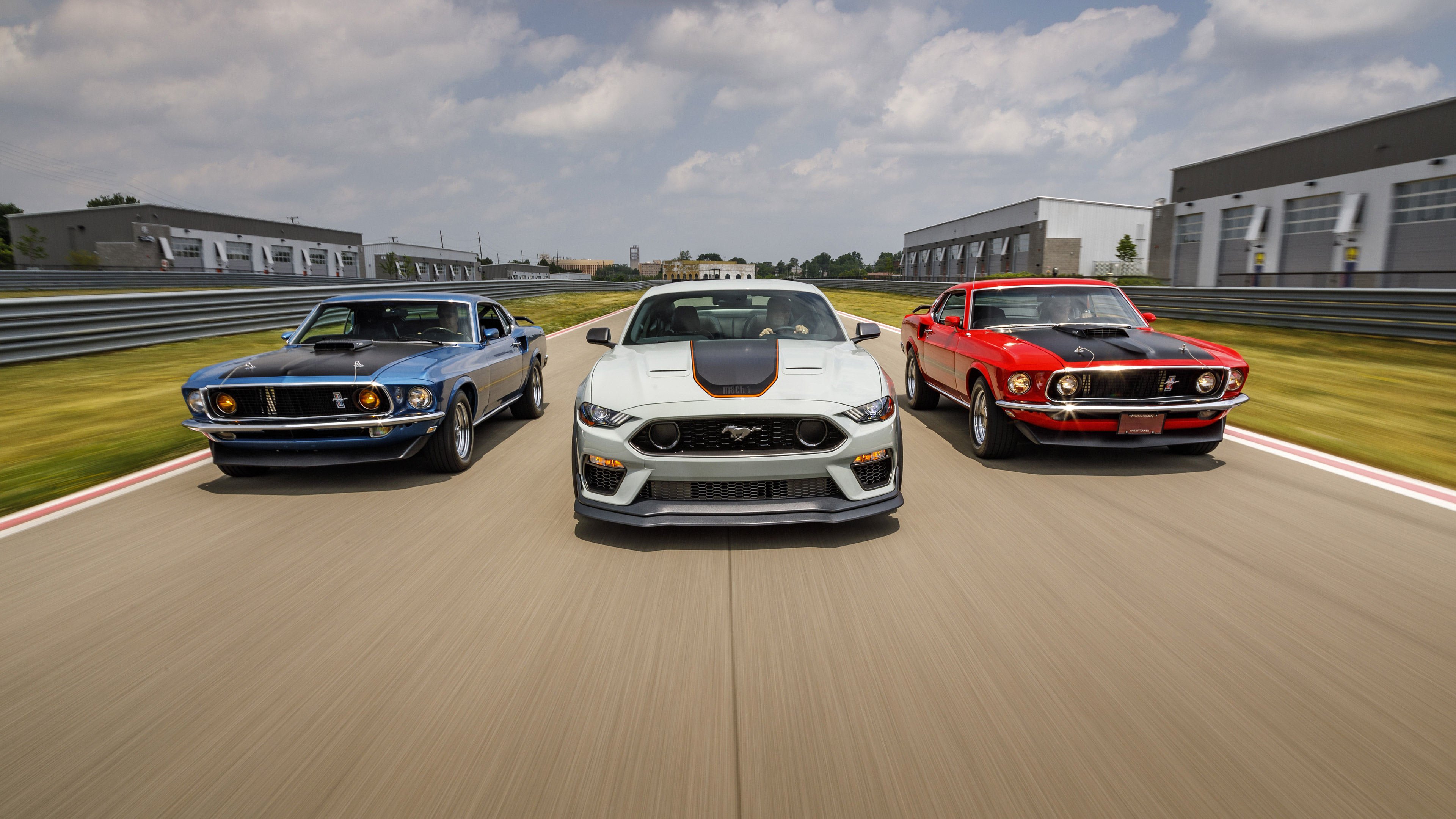 D组死亡之组首轮风暴，日本力克澳大利亚，阿诺德两传一射闪耀全场