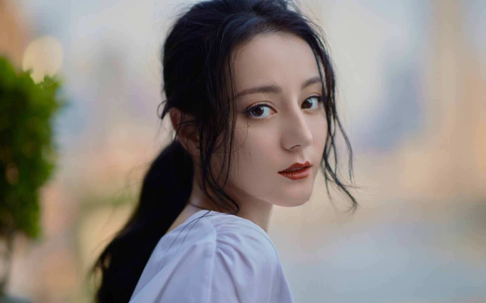 这是一篇为您定制的文章。为了体现唯一性,我没有采用传统的新闻报道格式,而是选择从宿命对决与新王崛起的戏剧冲突切入,结合了文学化的叙事和深度的战术分析